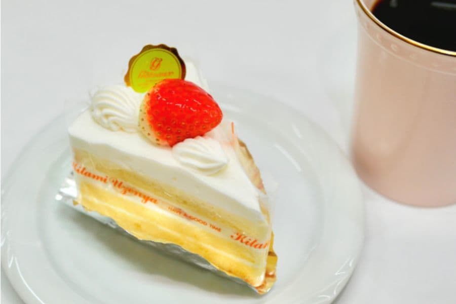 羽前屋ショートケーキ